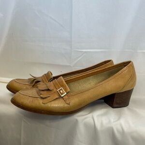 PAPPAGALLO Women’s Vintage Tan Italian Leather Heel Loafer Size 8.5 Narrow